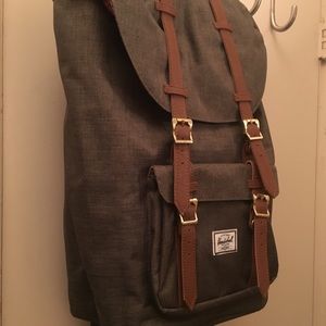 Herschel Supply Co.Classic Little America Backpack